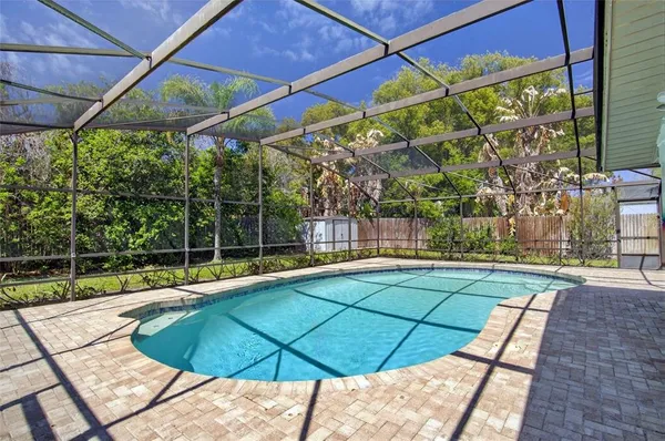 $565,000 | 4472 Winderlakes Drive, Orlando, FL 32835