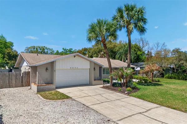 $565,000 | 4472 Winderlakes Drive, Orlando, FL 32835