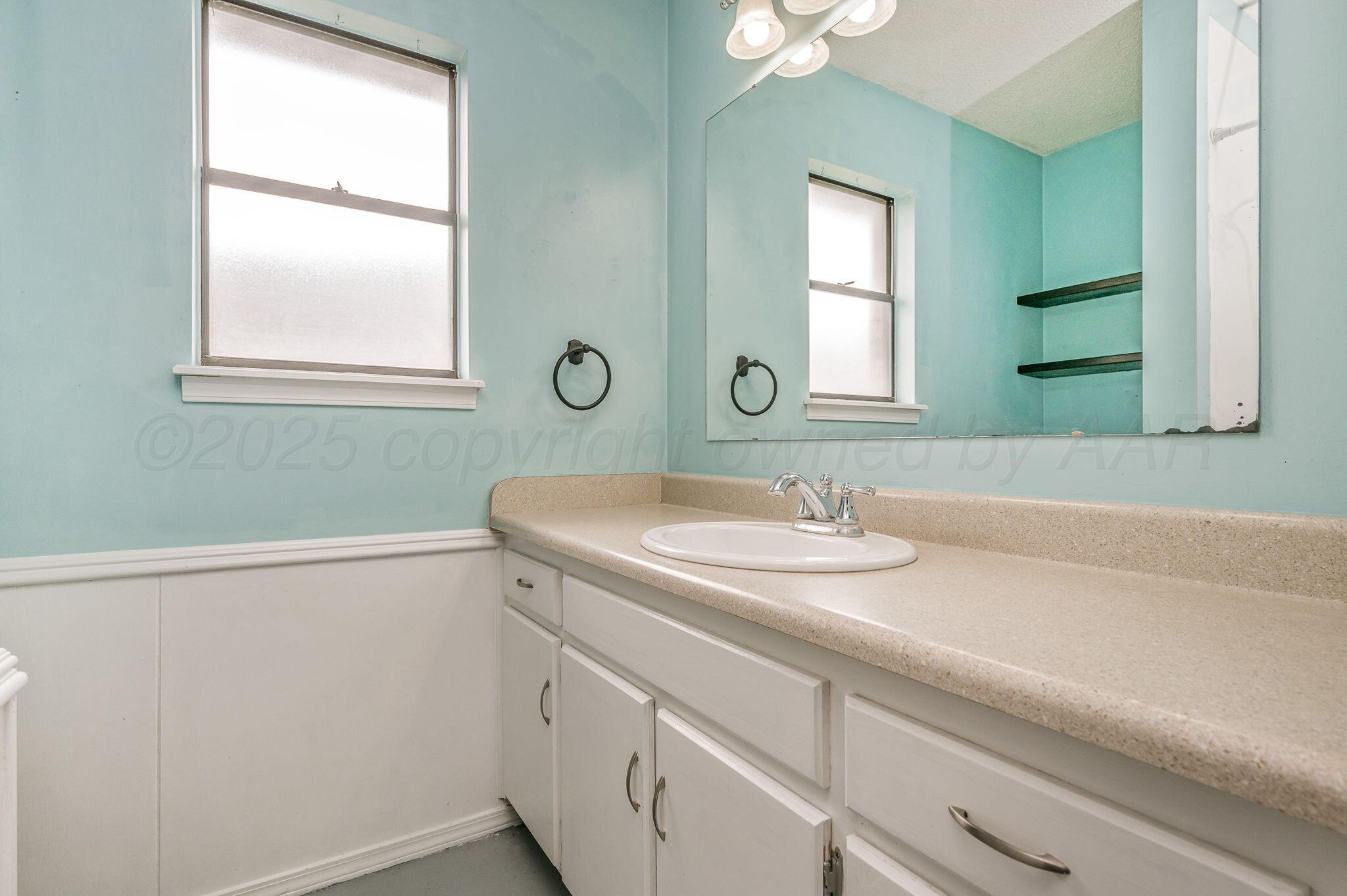 7000 Devonshire Road Amarillo, TX 79109 - Photo 13 of 22 7000 Devonshire Rd 17