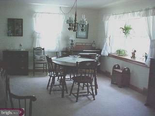 33 Shirley Road Hatboro, PA 19040 - Photo 3 of 6
