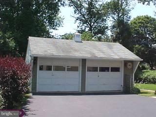33 Shirley Road Hatboro, PA 19040 - Photo 4 of 6