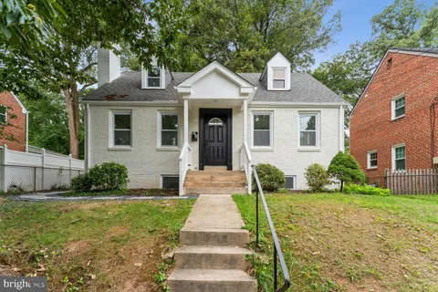 $675,000 | 10412 Hayes Avenue, Silver Spring, MD 20902