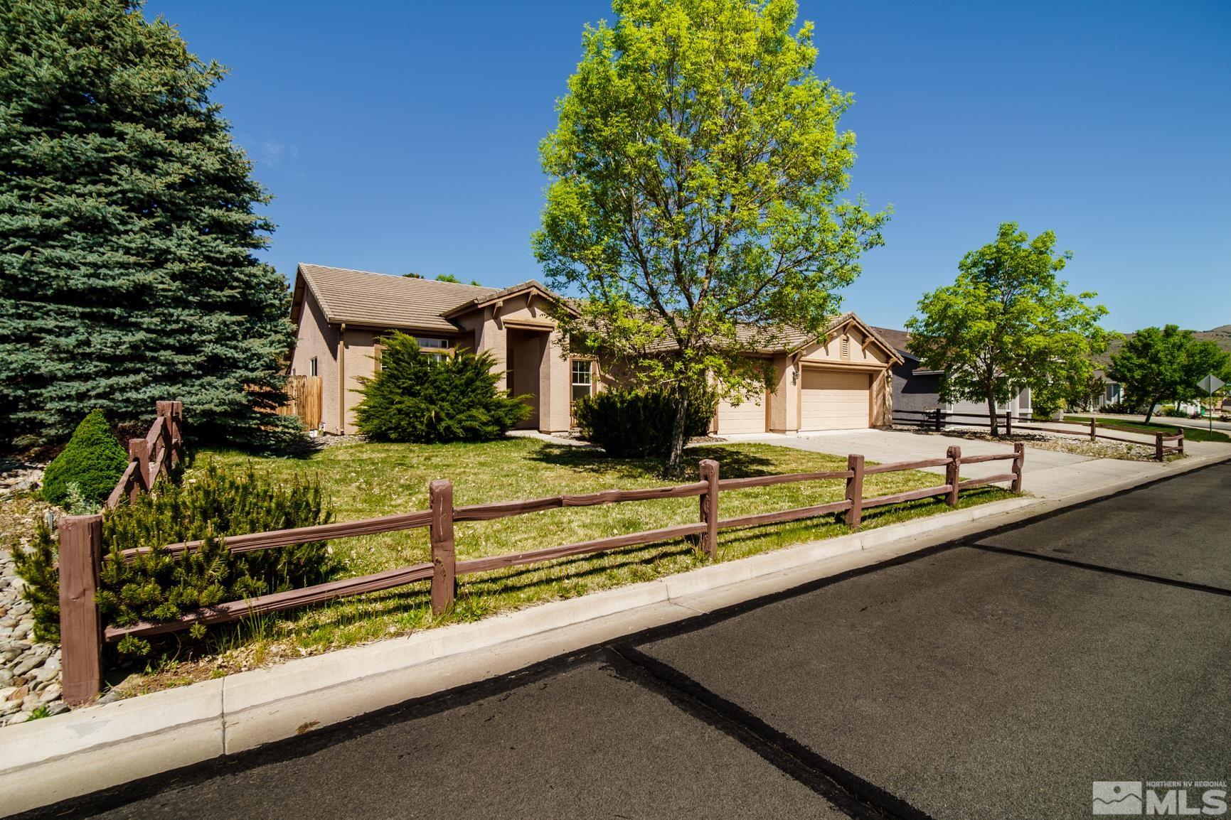 17675 Boulder Reno, NV 89508 - Photo 3 of 35 Photo 3