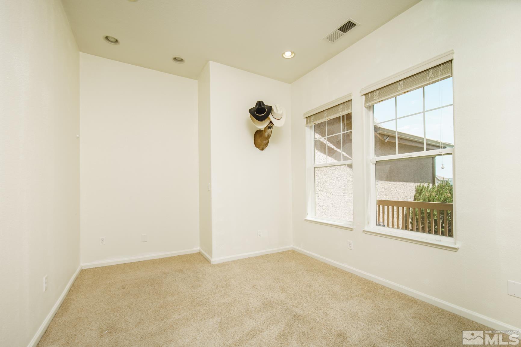 17675 Boulder Reno, NV 89508 - Photo 6 of 35 Photo 6
