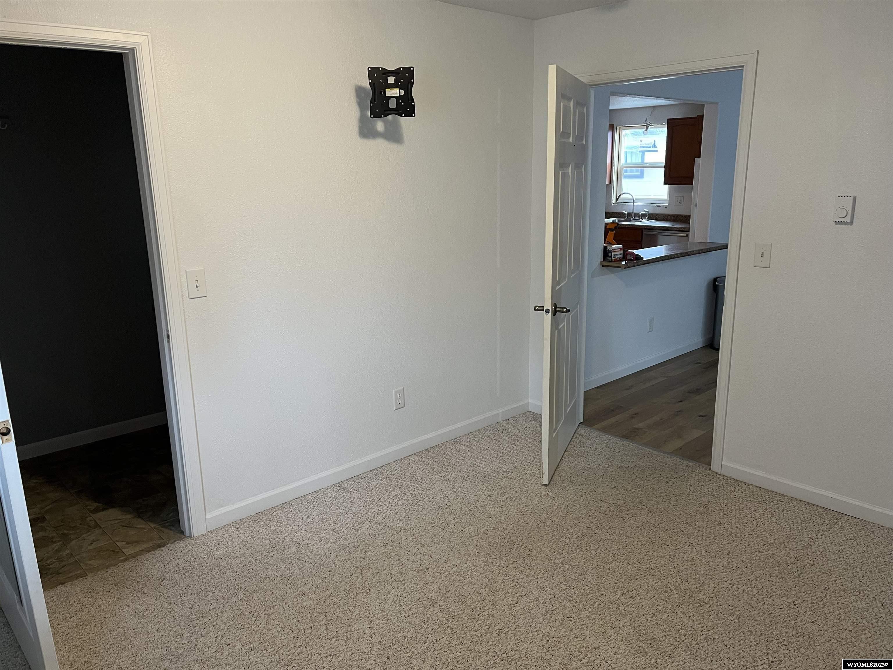 700 South 10th Street Douglas, WY 82633 - Photo 13 of 18