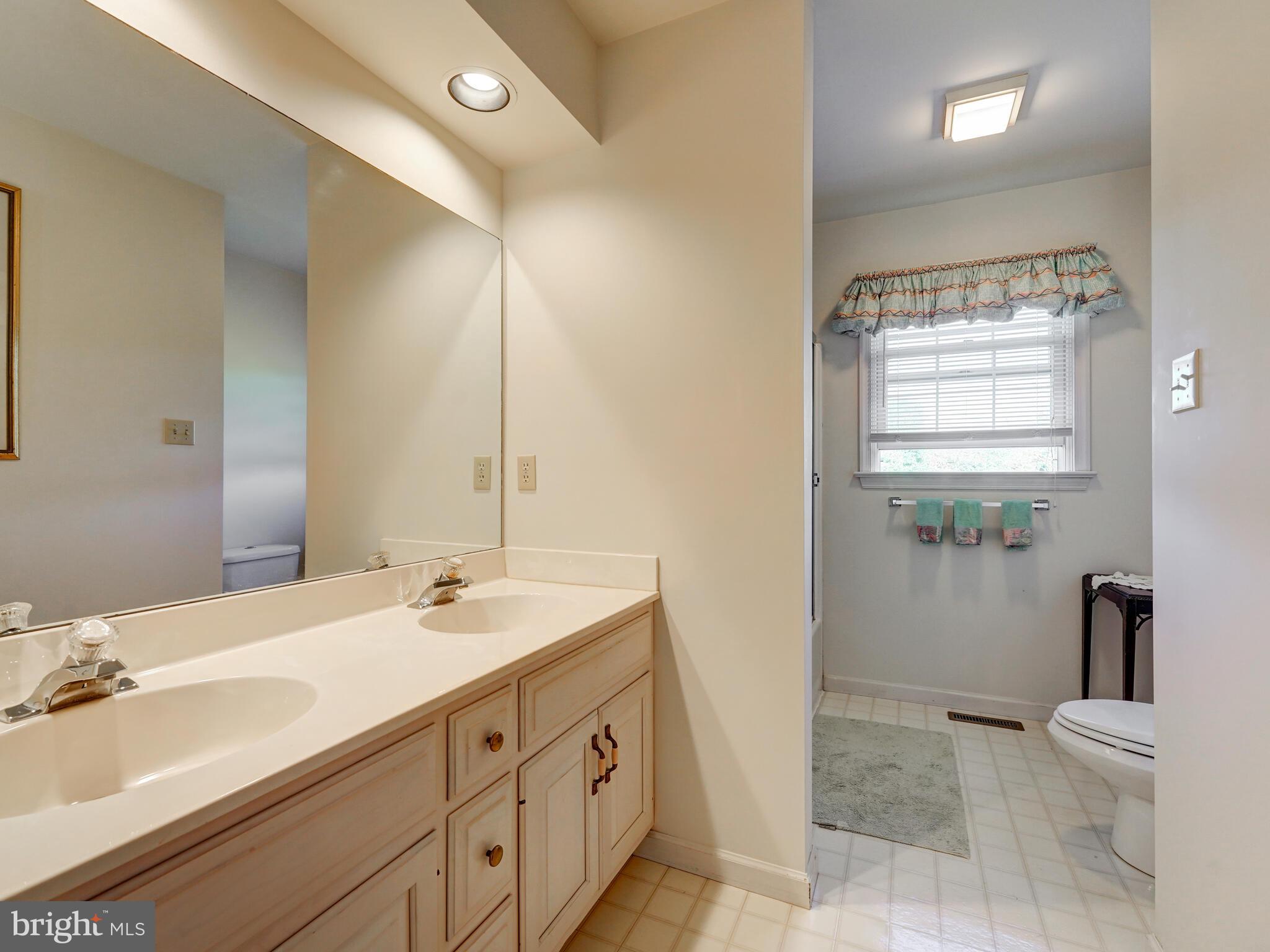 249 Longwood Road Kennett Square, PA 19348 - Photo 12 of 57 Gallery Image 12