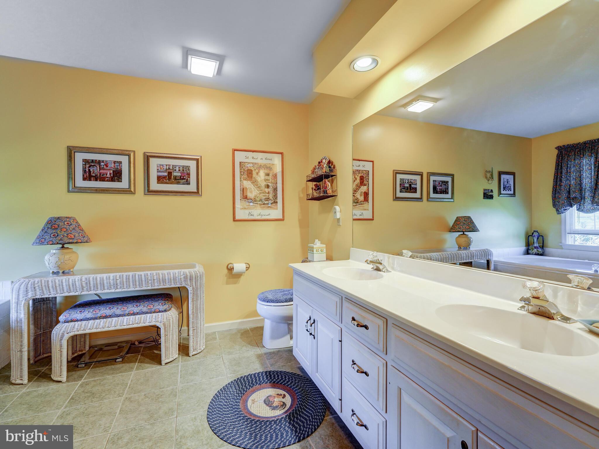 249 Longwood Road Kennett Square, PA 19348 - Photo 8 of 57 Gallery Image 8