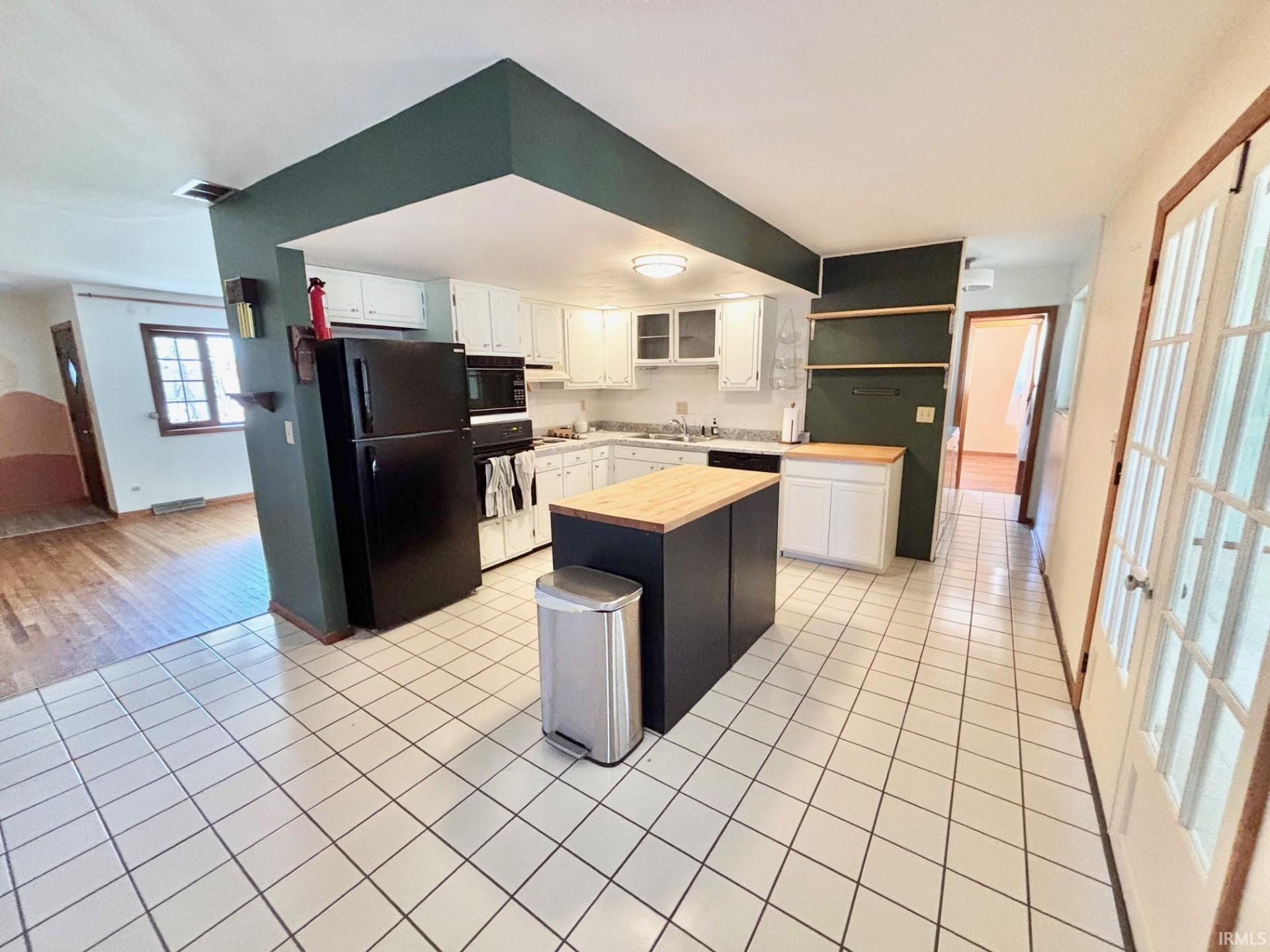 128 South Park Ridge Road Bloomington, IN 47401 - Photo 10 of 36 Gallery Image 10
