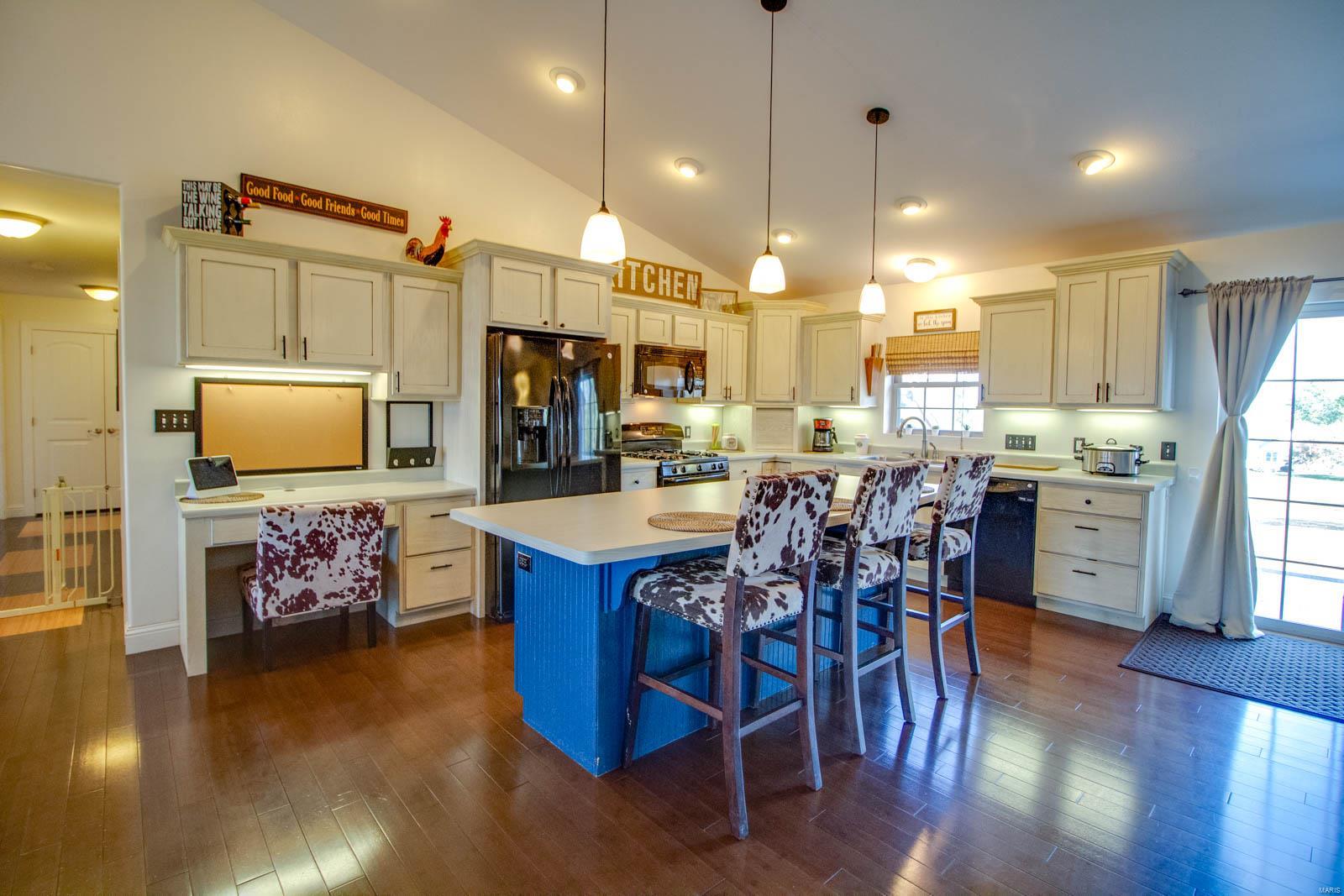 2650 Vulliet Road Highland, IL 62249 - Photo 14 of 52 Gallery Image 14
