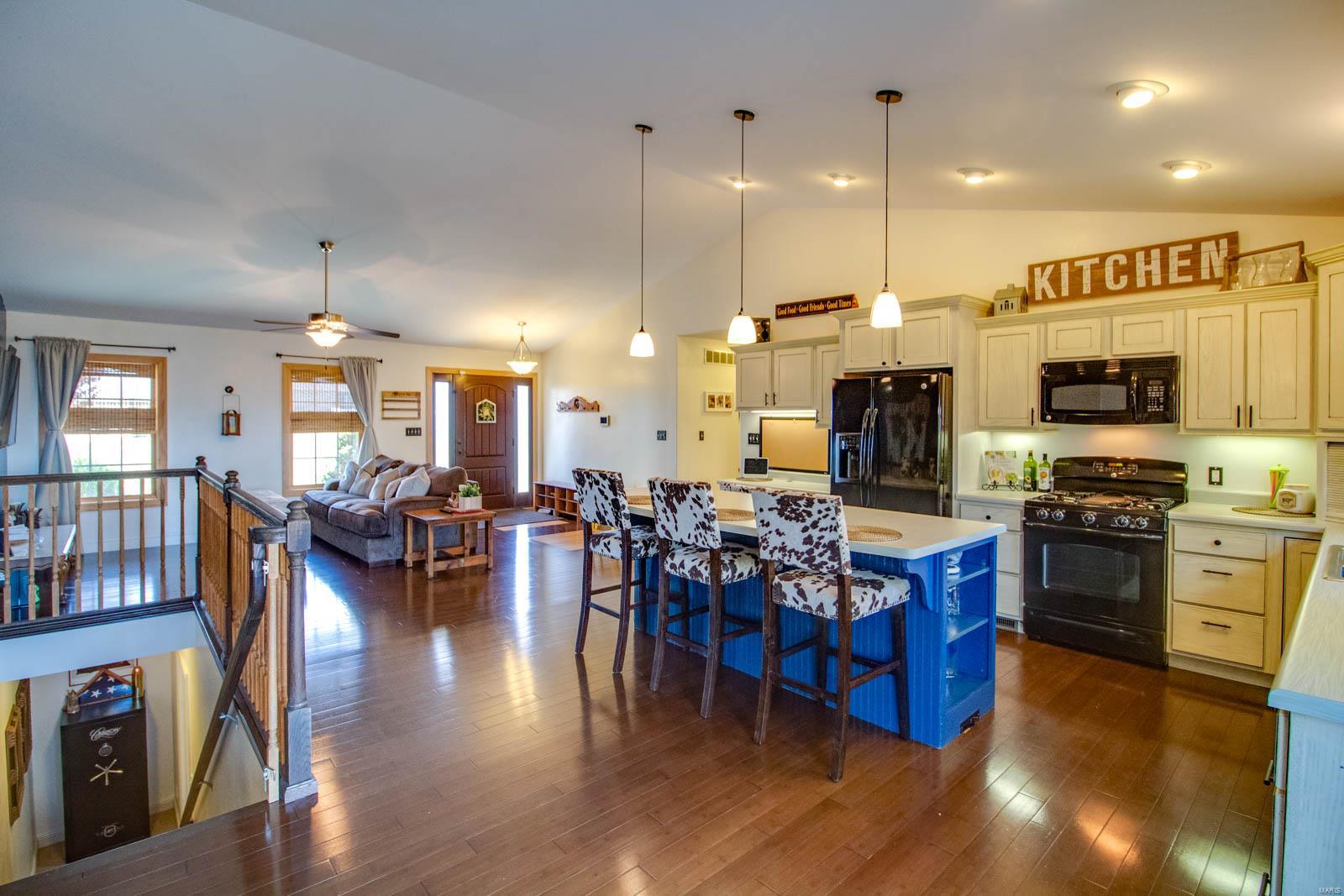 2650 Vulliet Road Highland, IL 62249 - Photo 10 of 52 Gallery Image 10