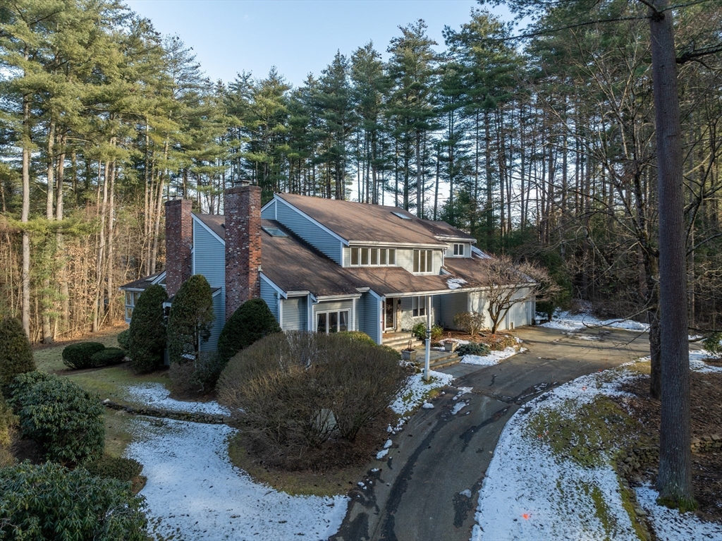 18 Fox Run Road Sudbury, MA 01776 - Photo 38 of 41 a house view with a garden space