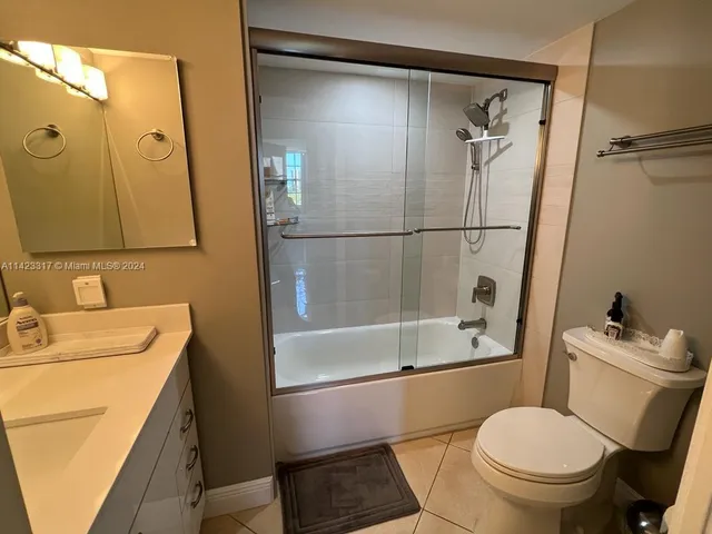 $5,000 | 19901 East Country Club Drive, Unit 2505, Aventura, FL 33180
