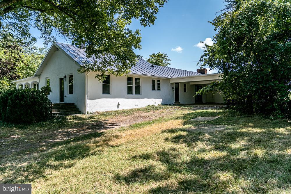 21055 Old Orange Road Culpeper, VA 22701 - Photo 1 of 46 Gallery Image 1