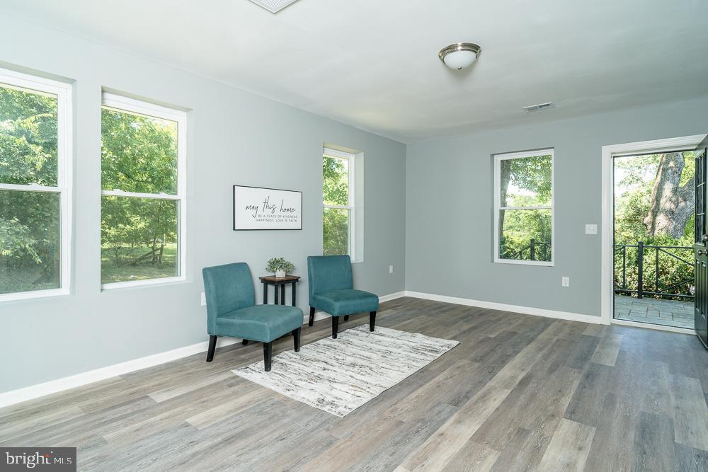 21055 Old Orange Road Culpeper, VA 22701 - Photo 6 of 46 Gallery Image 6
