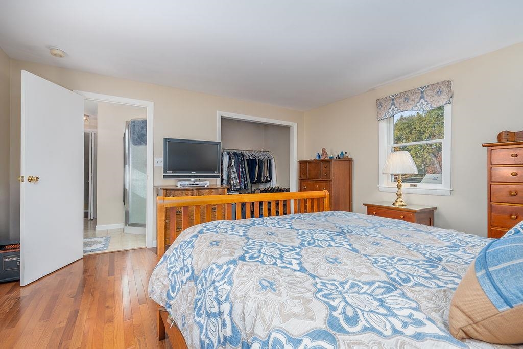 27 Hampshire Avenue Rochester, NH 03867 - Photo 19 of 44