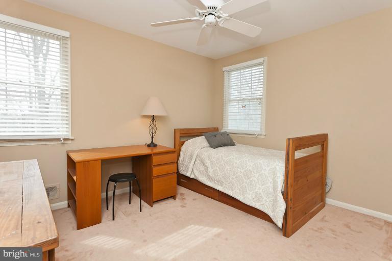 10836 Sandringham Road Cockeysville, MD 21030 - Photo 11 of 30 Bedroom