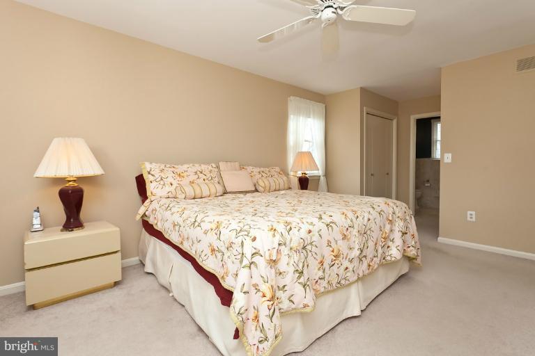10836 Sandringham Road Cockeysville, MD 21030 - Photo 4 of 30 Bedroom (Master)