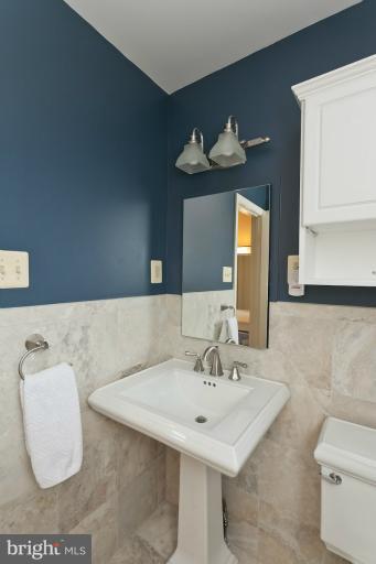 10836 Sandringham Road Cockeysville, MD 21030 - Photo 10 of 30 Bath (Master)