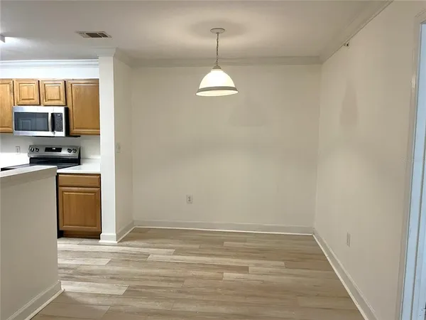 $1,590 | 18119 Bridle Club Drive, Unit 18119, Tampa, FL 33647