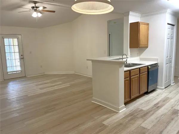 $1,590 | 18119 Bridle Club Drive, Unit 18119, Tampa, FL 33647