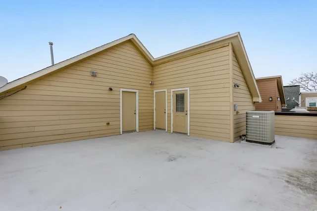 $2,600 | 306 Enid Street, Unit A, Houston, TX 77009