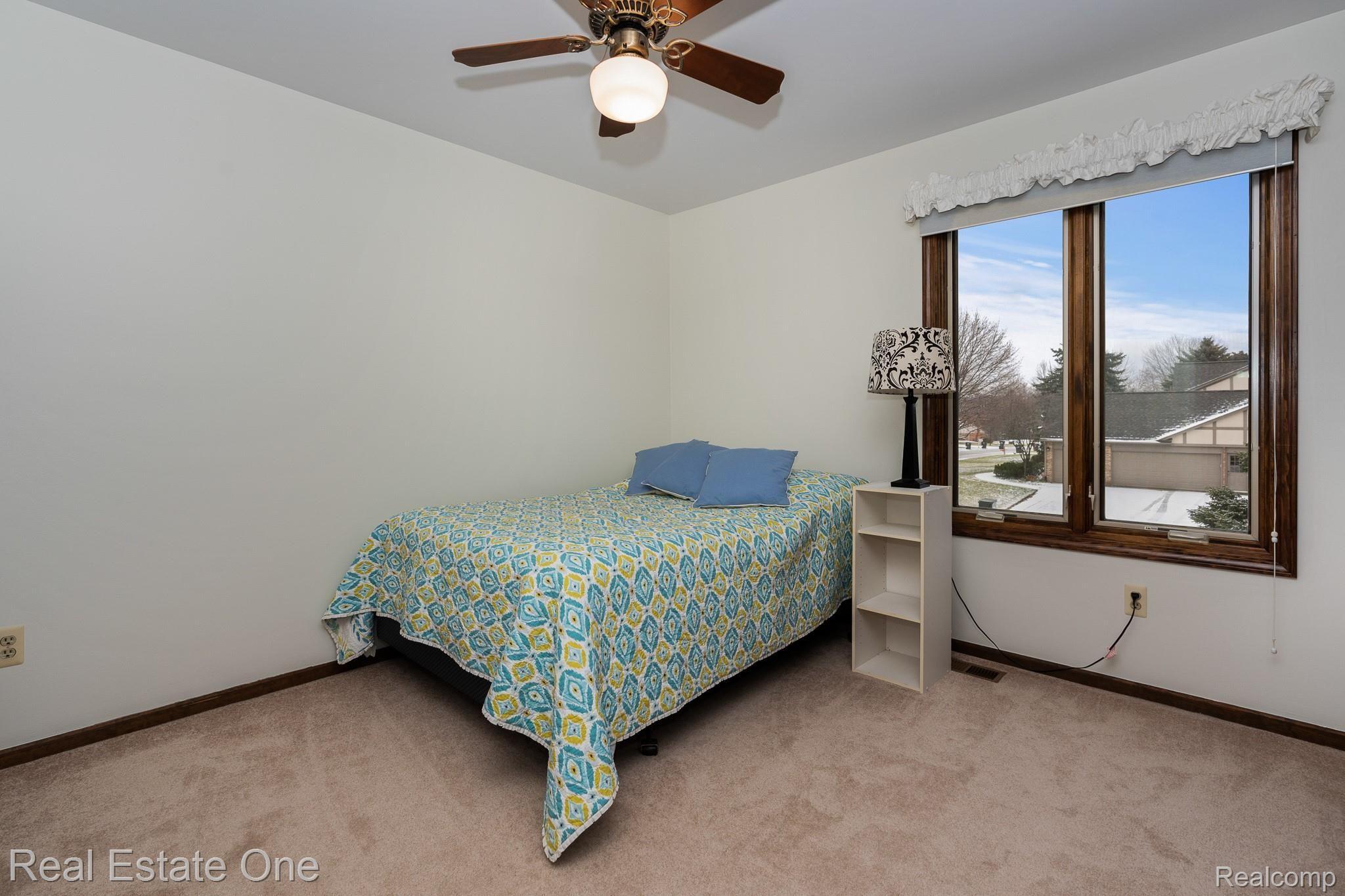 1700 Jason Circle Rochester, MI 48306 - Photo 22 of 27 Bedroom #2