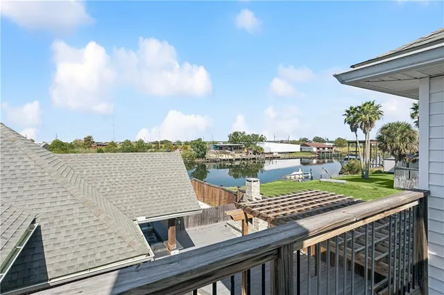 $369,950 | 338 Moonraker Drive, Slidell, LA 70458