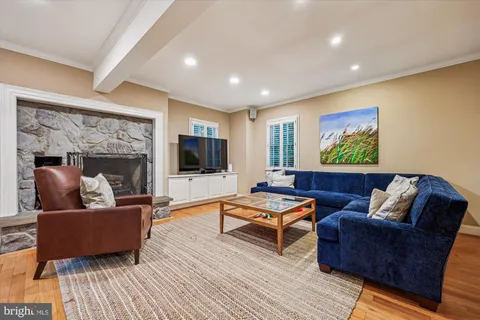 $1,395,000 | 6212 Redwing Court, Bethesda, MD 20817