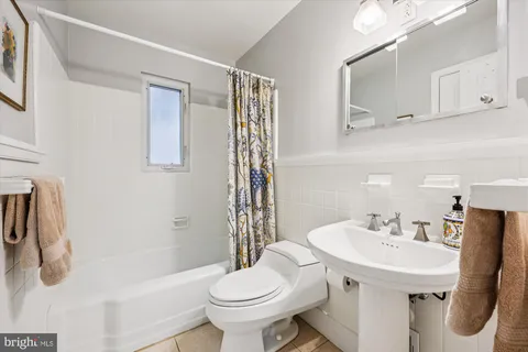 $1,395,000 | 6212 Redwing Court, Bethesda, MD 20817