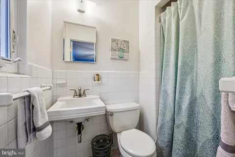 $1,395,000 | 6212 Redwing Court, Bethesda, MD 20817