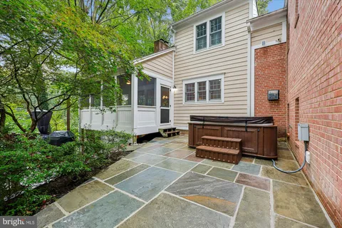 $1,395,000 | 6212 Redwing Court, Bethesda, MD 20817