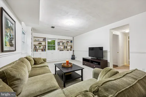 $1,395,000 | 6212 Redwing Court, Bethesda, MD 20817