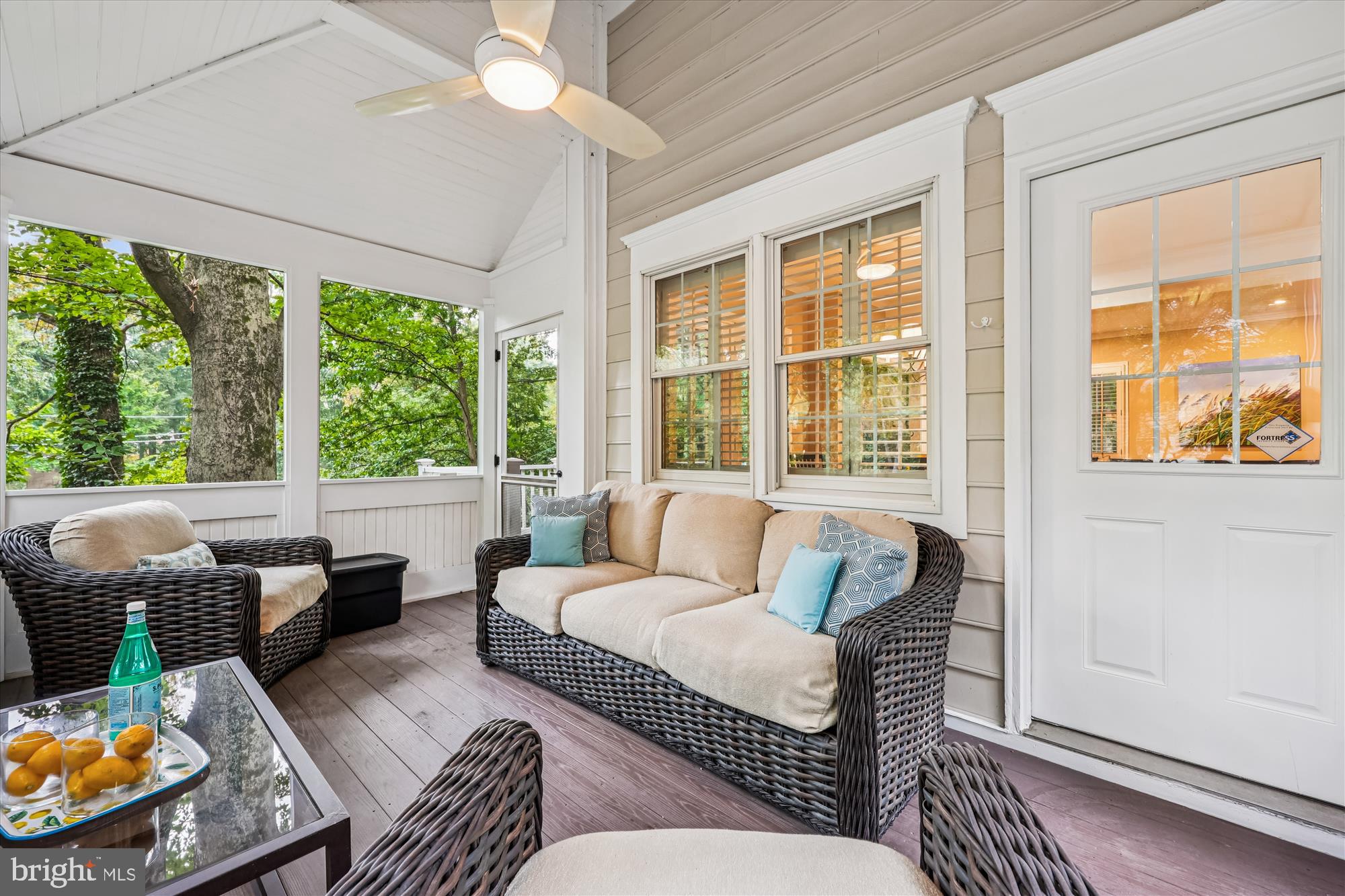 6212 Redwing Court Bethesda, MD 20817 - Photo 7 of 63