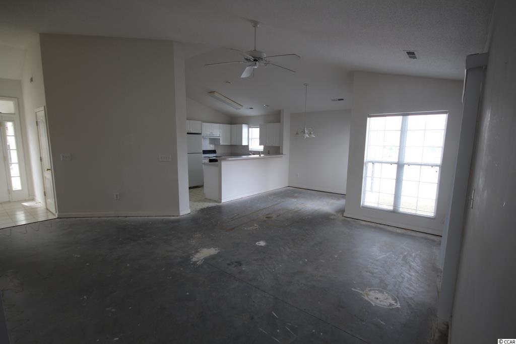 9909 Largo Court Murrells Inlet, SC 29576 - Photo 17 of 25 Gallery Image 17