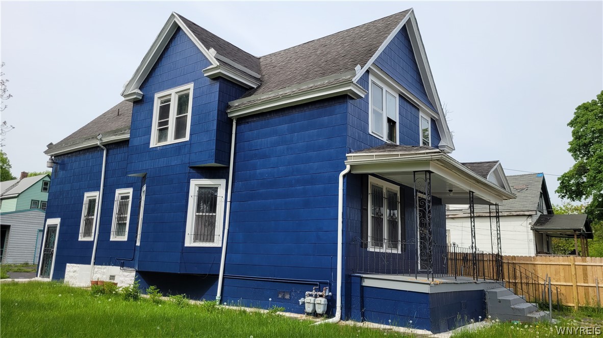 325 Box Avenue Buffalo, NY 14211 - Photo 2 of 18