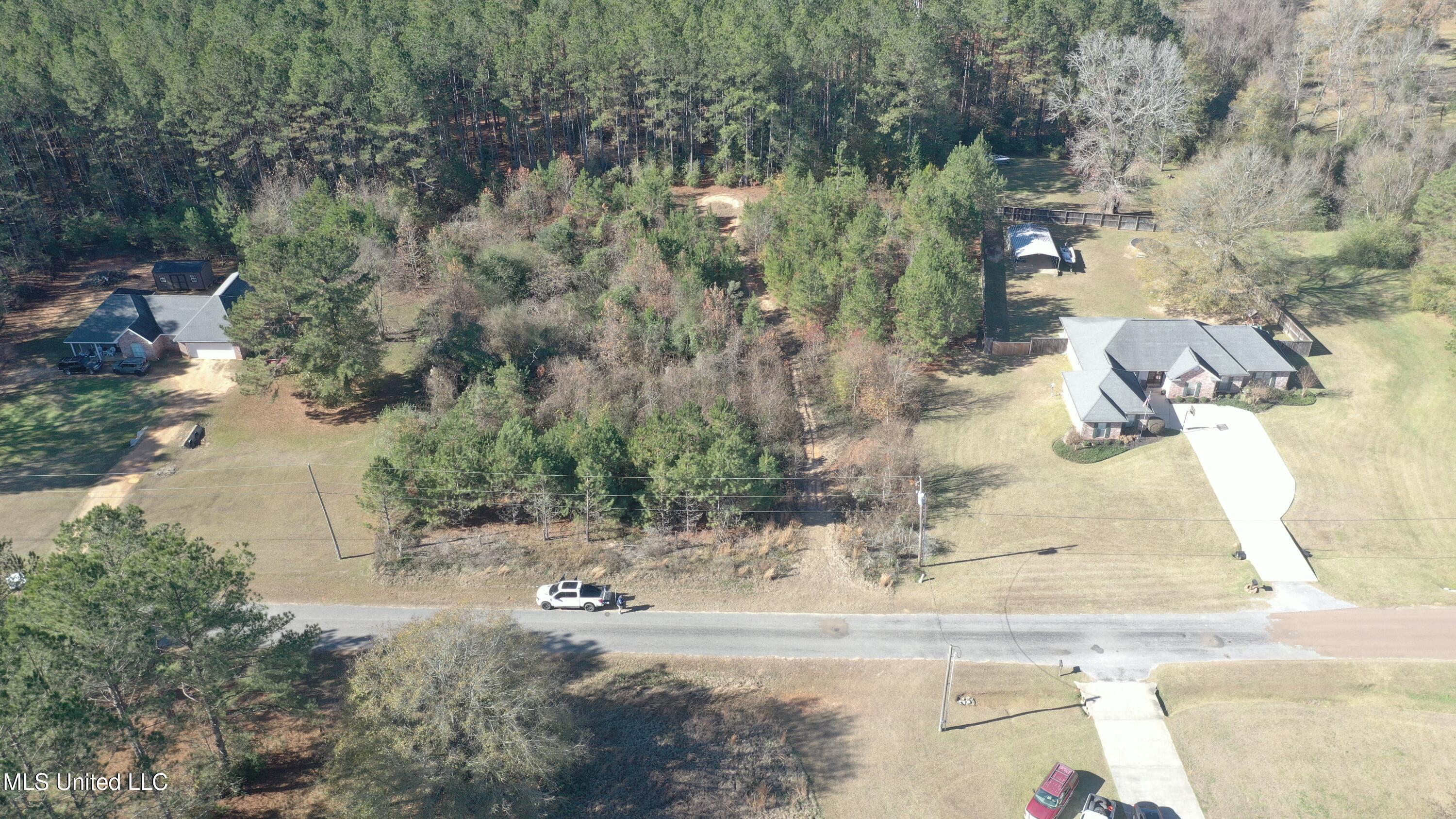 Deer Ridge Road McComb, MS 39648 - Photo 2 of 15 DJI_0373
