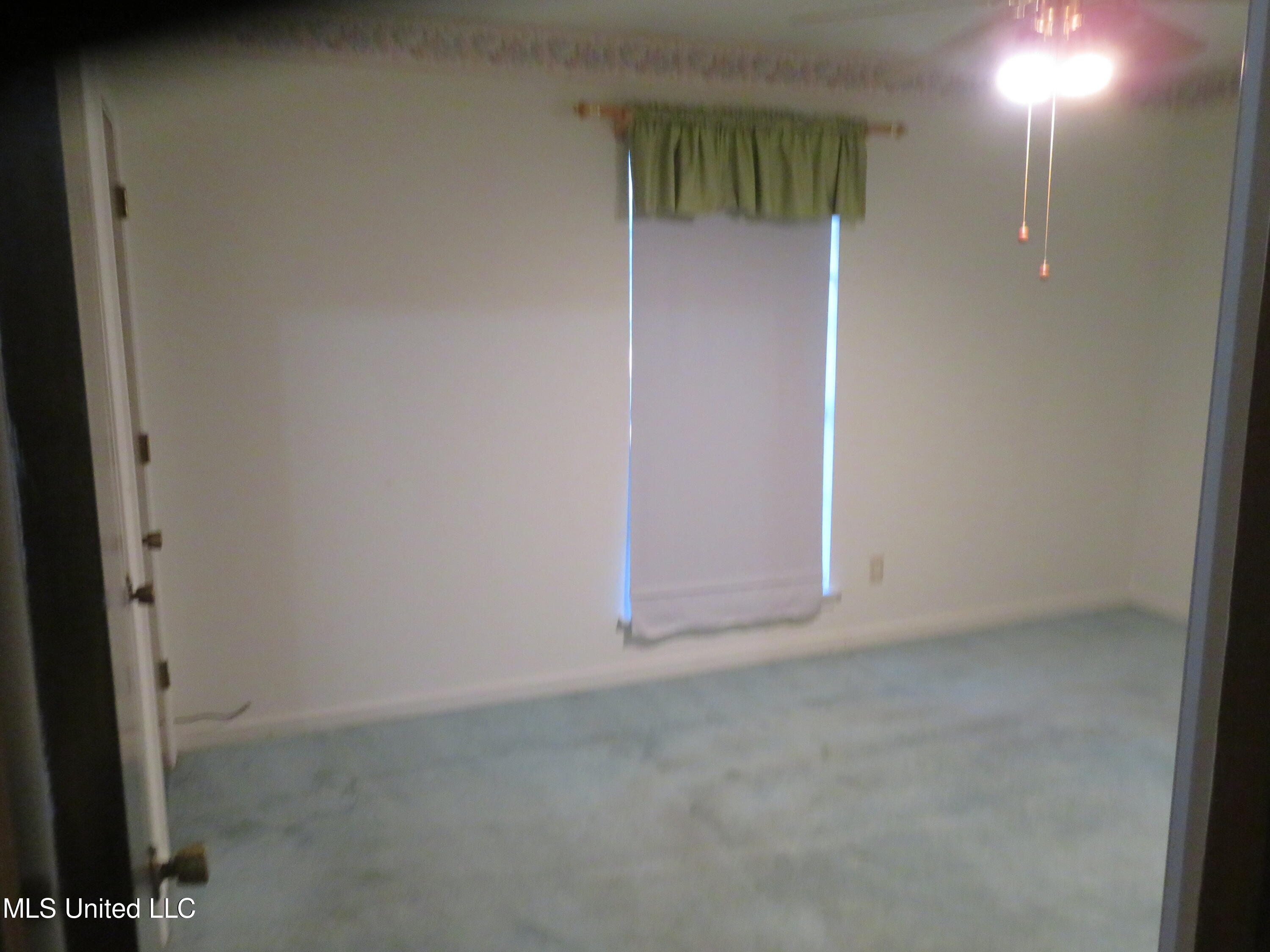 1470 Vernon Circle Jackson, MS 39204 - Photo 13 of 20 Bedroom