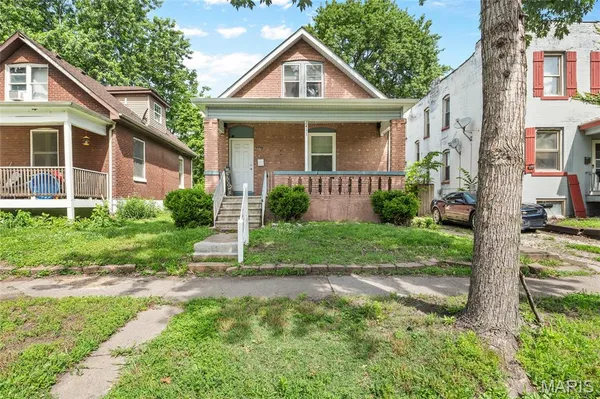 $84,000 | 2411 Benton Street, Granite City, IL 62040