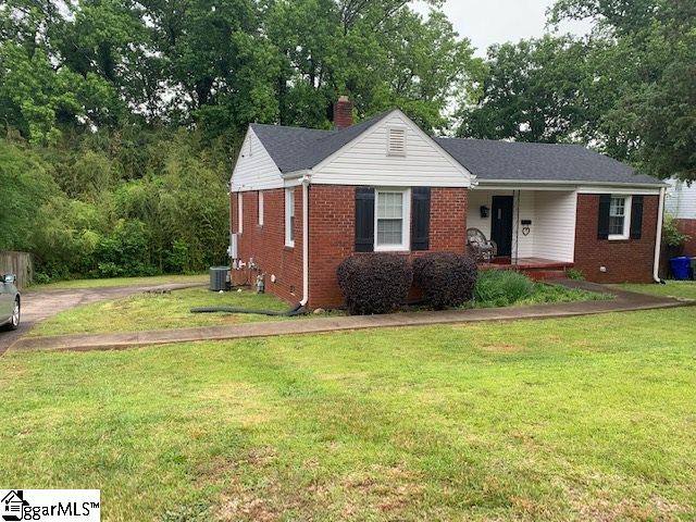 327 Ridgecrest Drive Greenville, SC 29609 - Photo 2 of 21 Gallery Image 2
