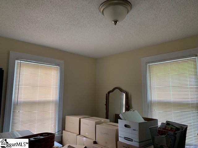 327 Ridgecrest Drive Greenville, SC 29609 - Photo 16 of 21 Gallery Image 16