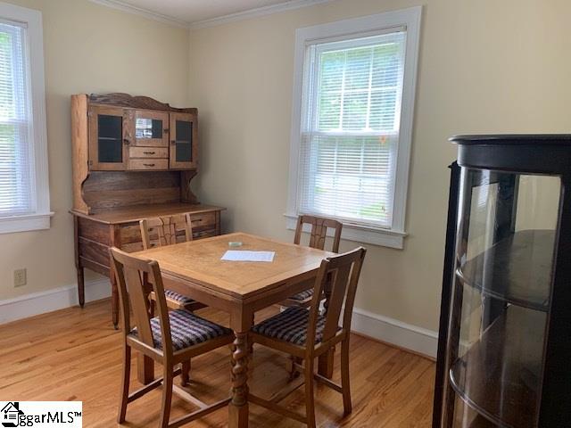 327 Ridgecrest Drive Greenville, SC 29609 - Photo 6 of 21 Gallery Image 6