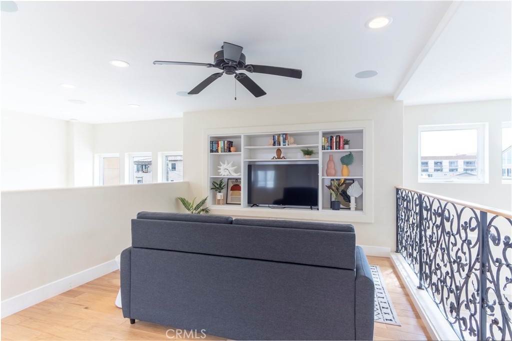 62 62nd Place Long Beach, CA 90803 - Photo 29 of 55