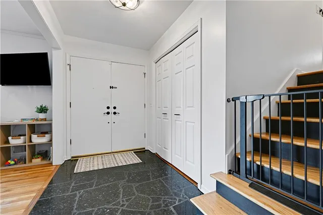 $475,000 | 9321 Lamar Avenue, Overland Park, KS 66207