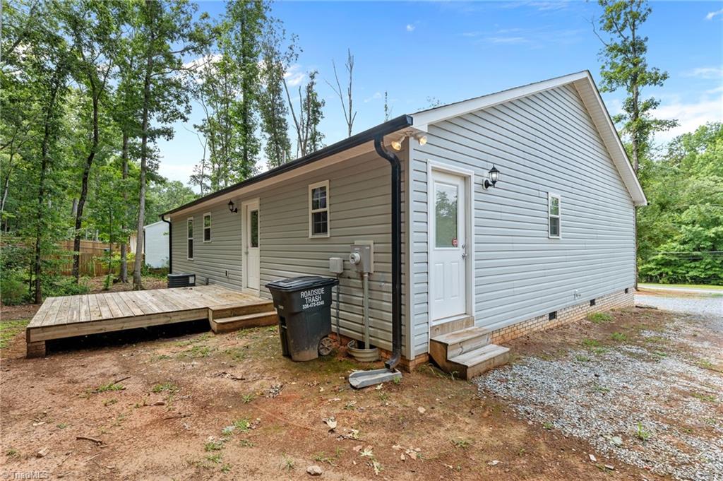 5062 Jordan Valley Road Trinity, NC 27370 - Photo 7 of 37