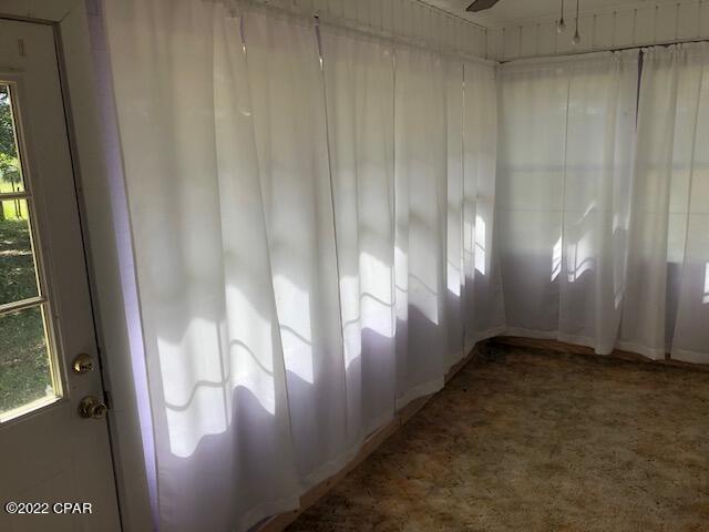 4465 Highway 77 Chipley, FL 32428 - Photo 15 of 27