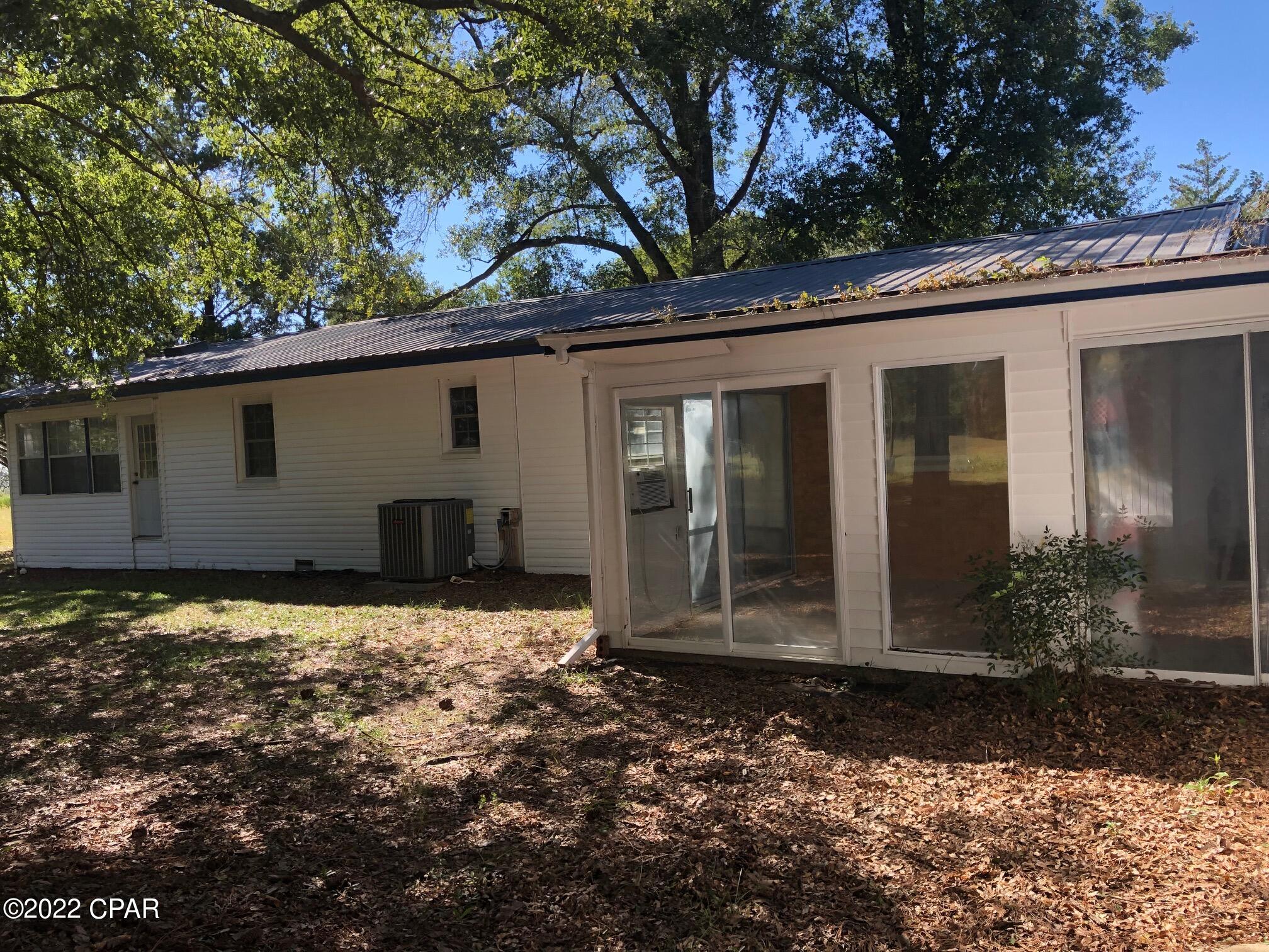 4465 Highway 77 Chipley, FL 32428 - Photo 24 of 27