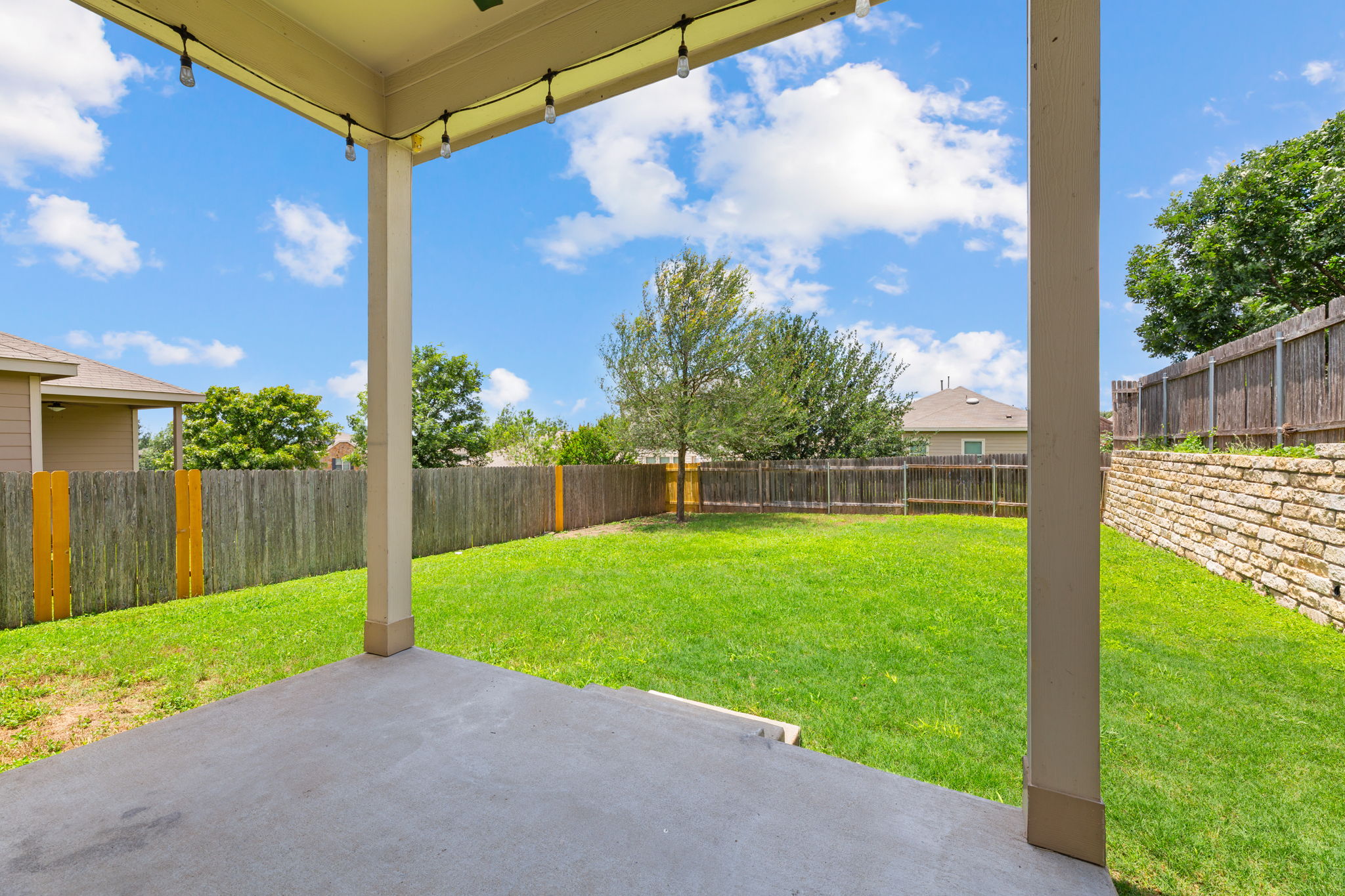 10217 Pinnacle Crest Loop Austin, TX 78747 - Photo 36 of 39