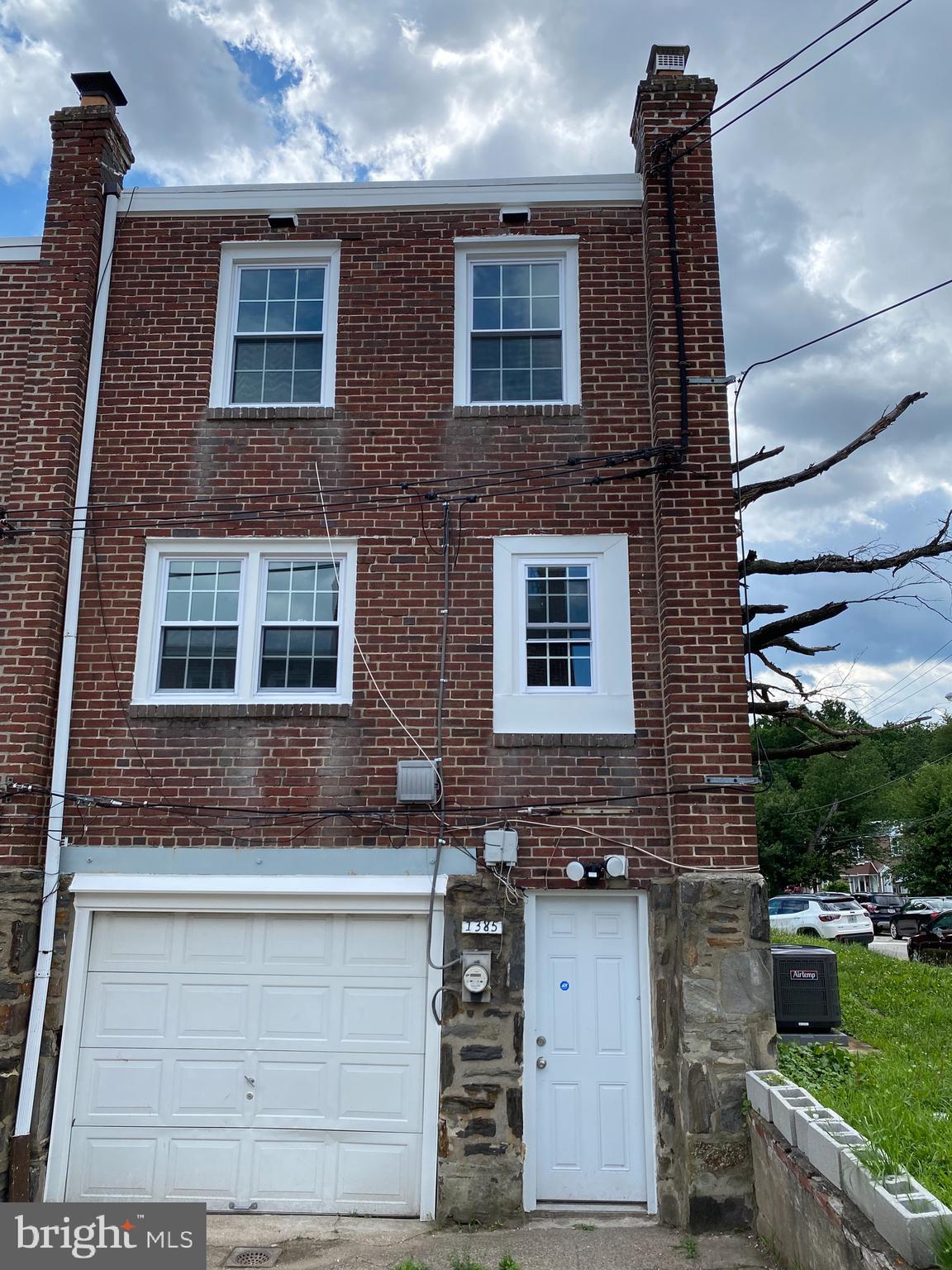 1385 Pennington Road Philadelphia, PA 19151 - Photo 23 of 23 Rear of Property