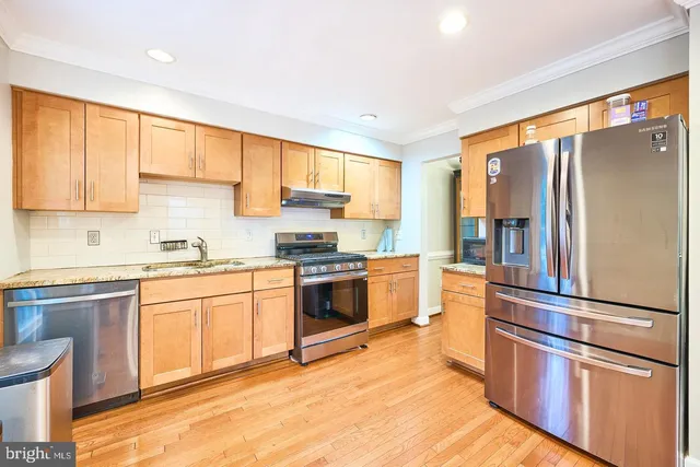 $3,000 | 4235 Sleepy Lake Drive, Fairfax, VA 22033