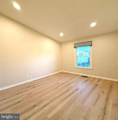 $3,000 | 4235 Sleepy Lake Drive, Fairfax, VA 22033